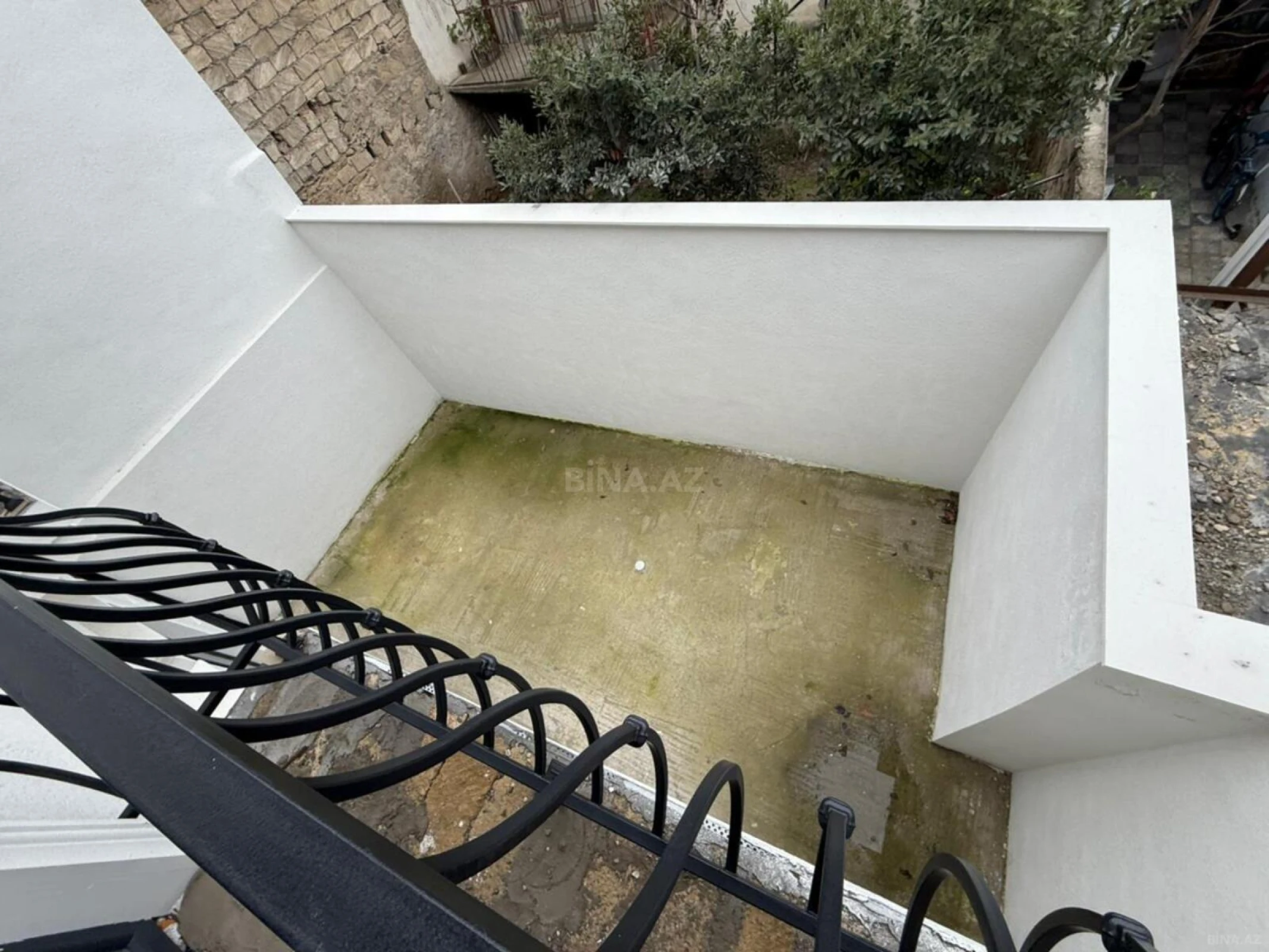 Satılır 6 otaqlı həyət evi 250 m²