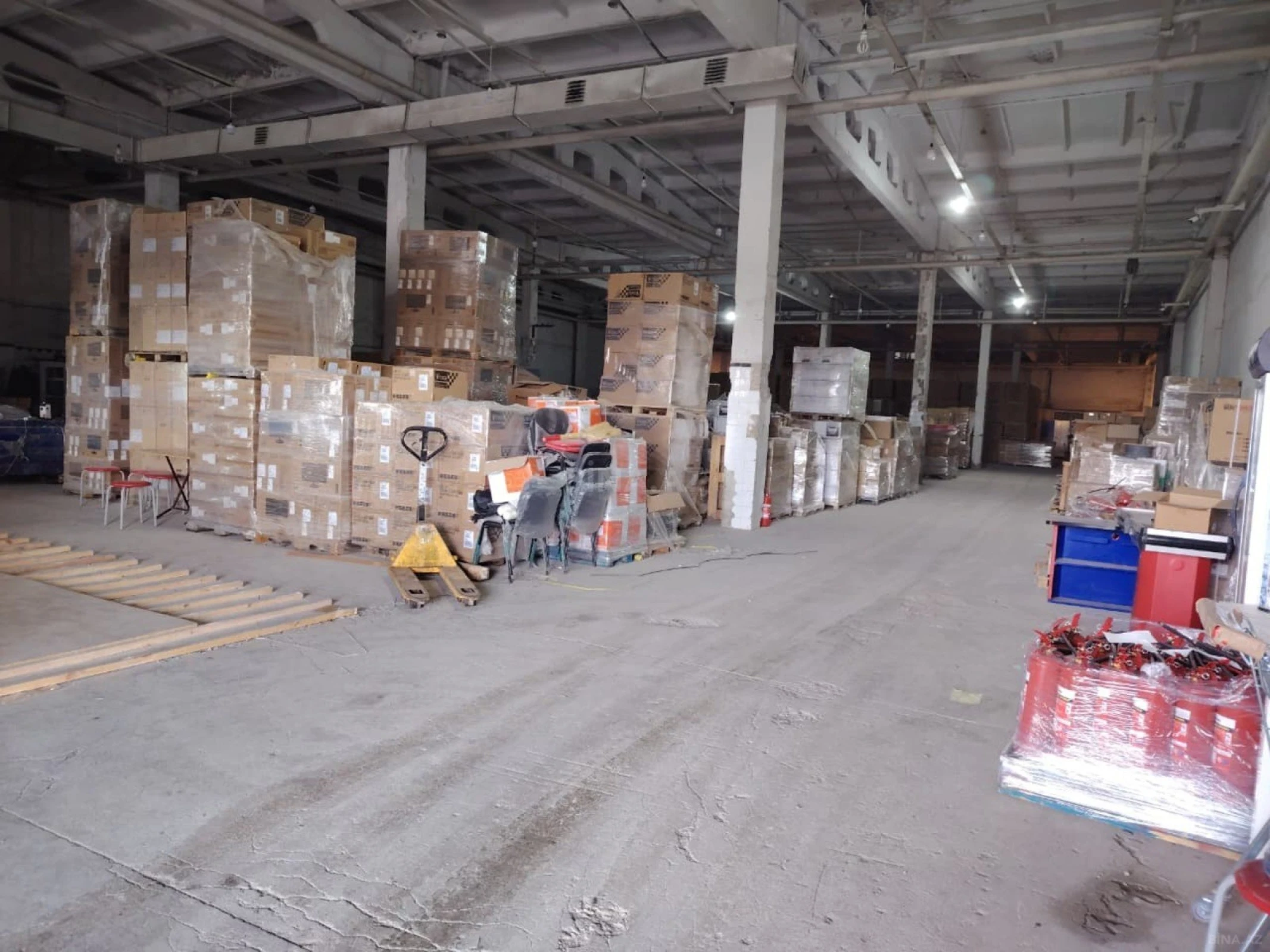 Kirayə verilir obyekt 450 m²