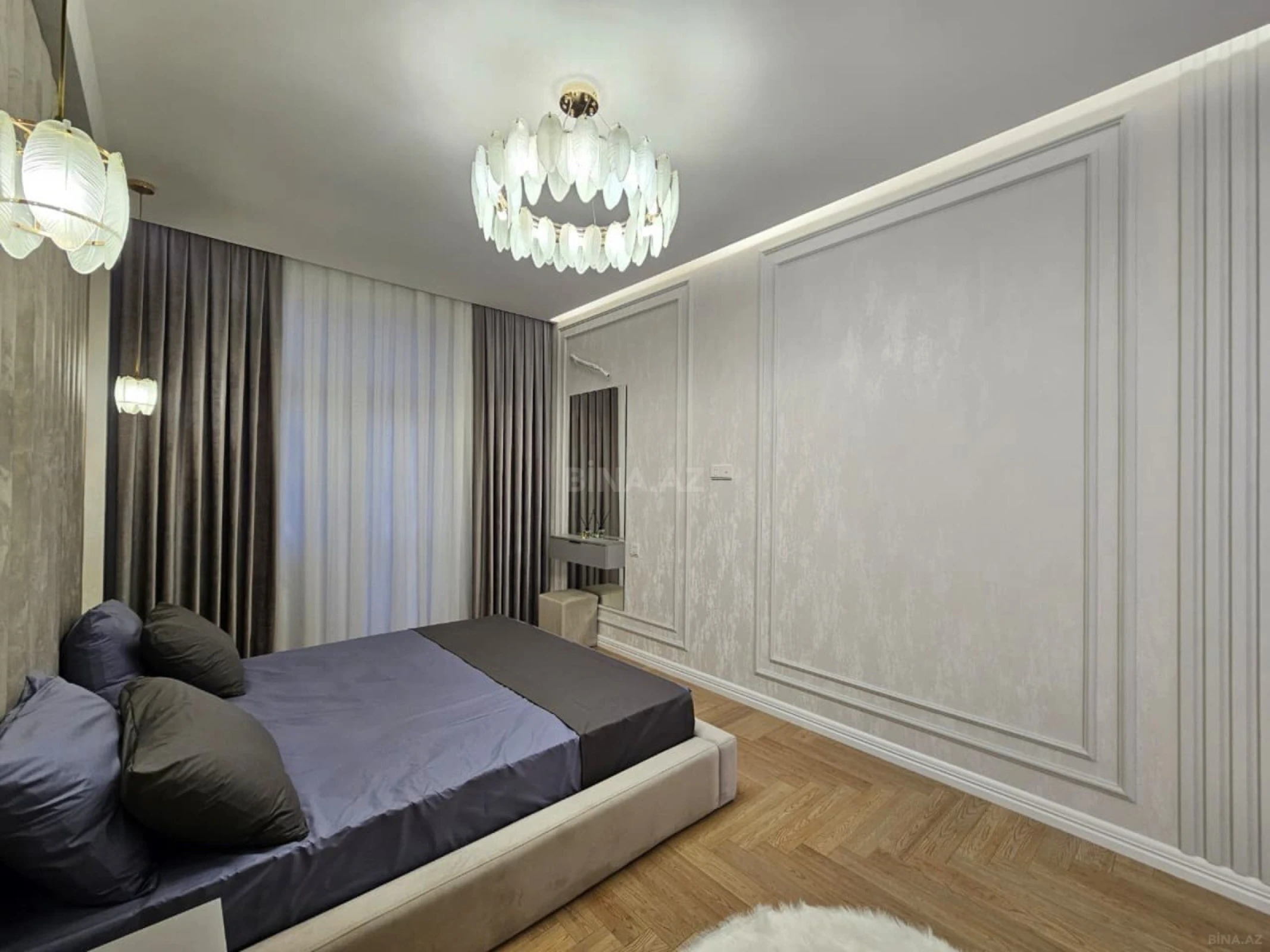 Satılır 3 otaqlı mənzil 120 m²