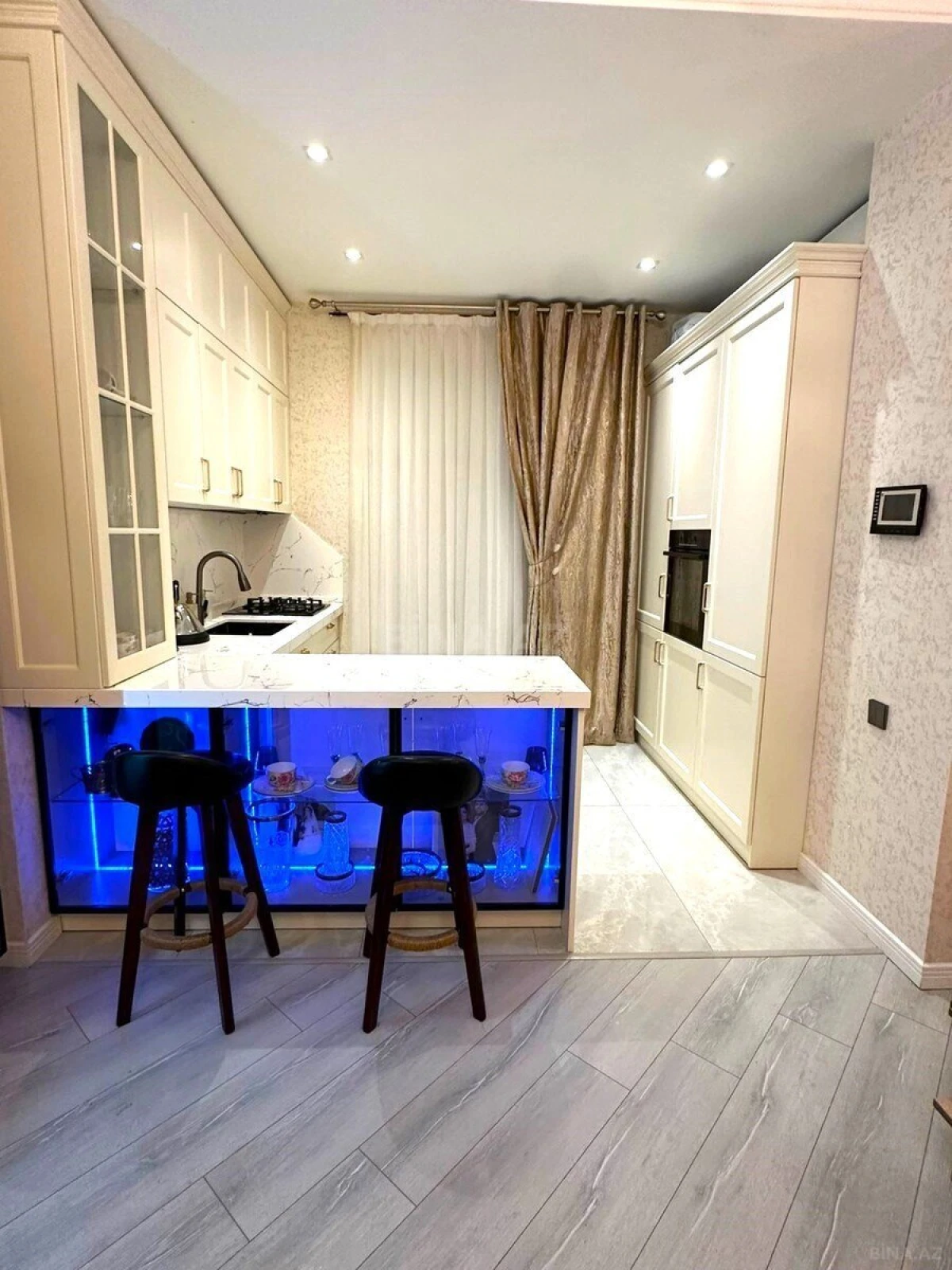 Satılır 3 otaqlı mənzil 70 m²