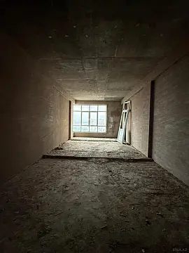 Satılır 3 otaqlı mənzil 158 m²