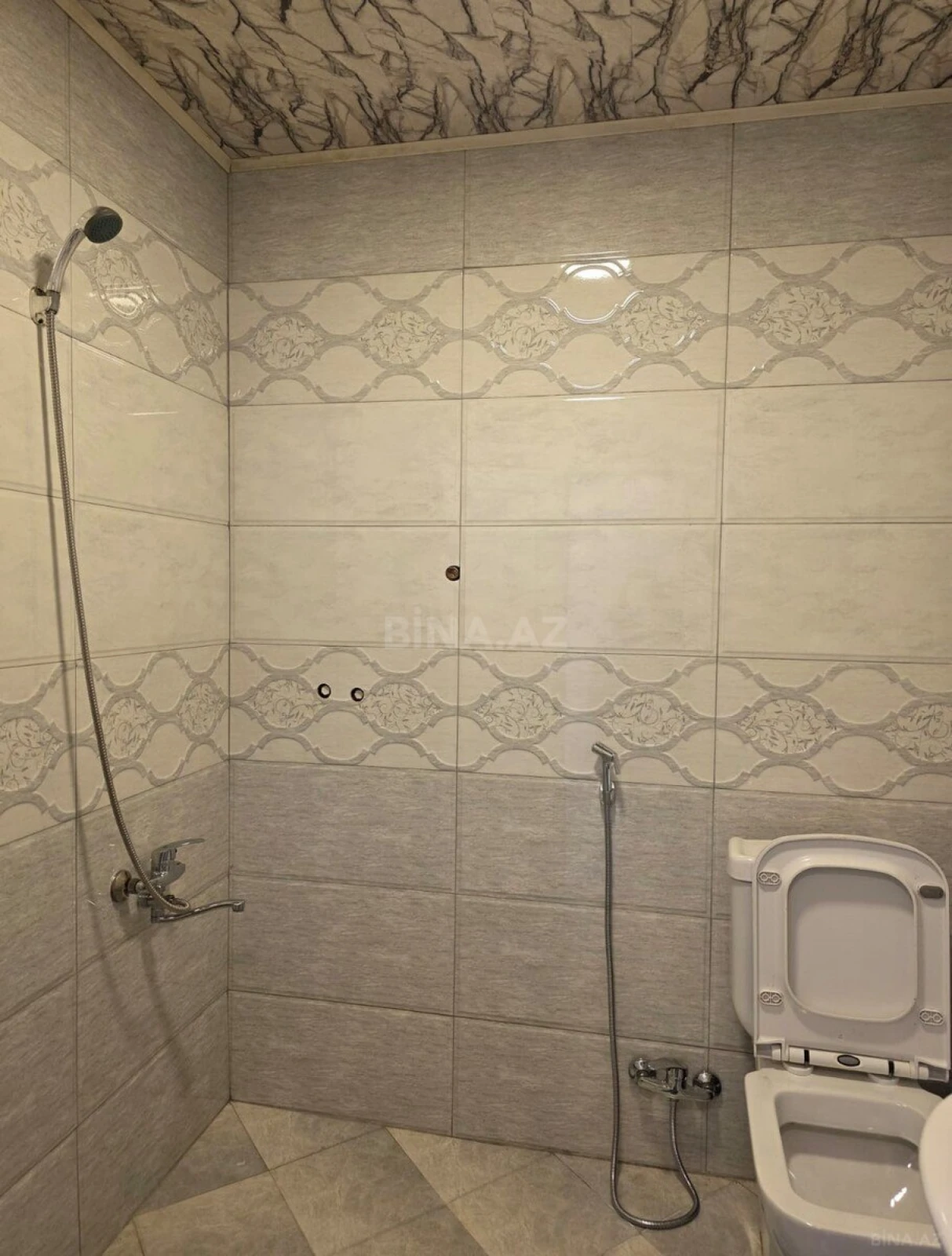 Kirayə verilir 2 otaqlı mənzil 55 m²