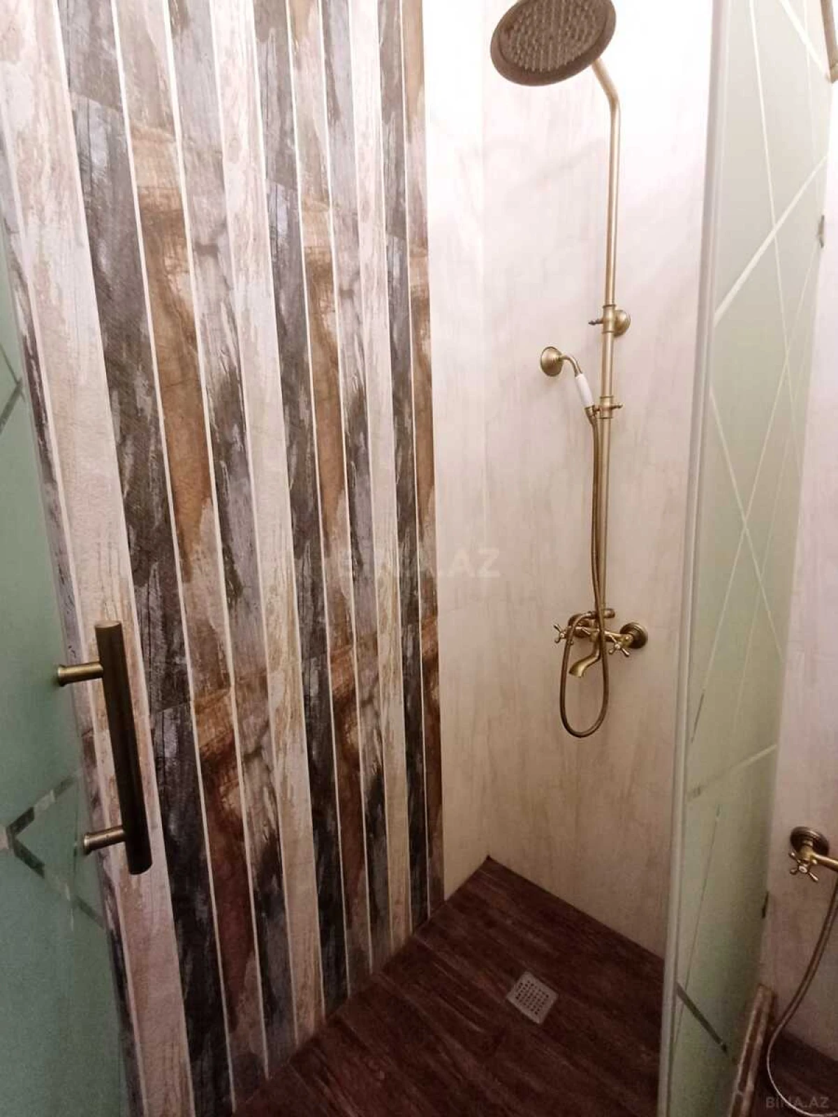 Kirayə verilir 3 otaqlı mənzil 125 m²