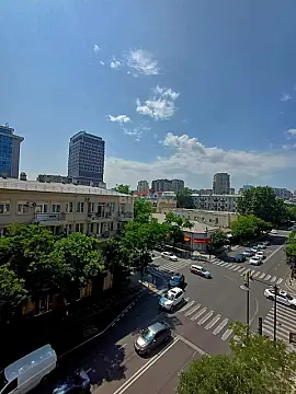 Kirayə verilir 3 otaqlı mənzil 125 m²