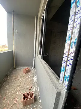 Satılır 2 otaqlı mənzil 76 m²