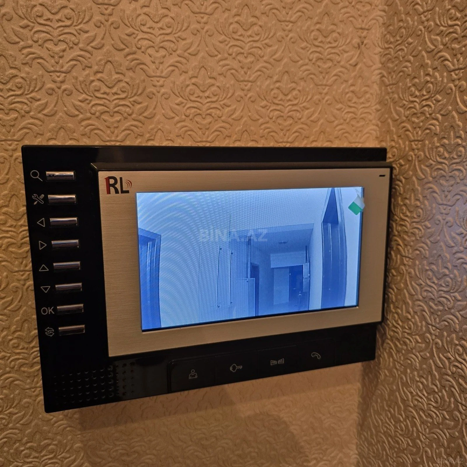 Satılır 3 otaqlı mənzil 96 m²