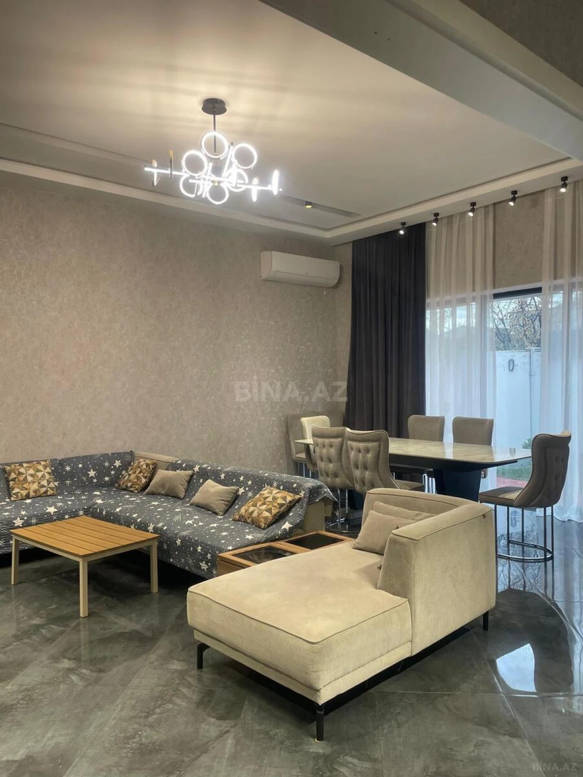 Kirayə verilir 4 otaqlı həyət evi 210 m²