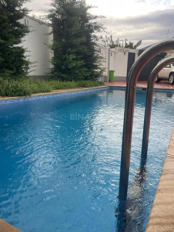 Kirayə verilir 4 otaqlı həyət evi 210 m²