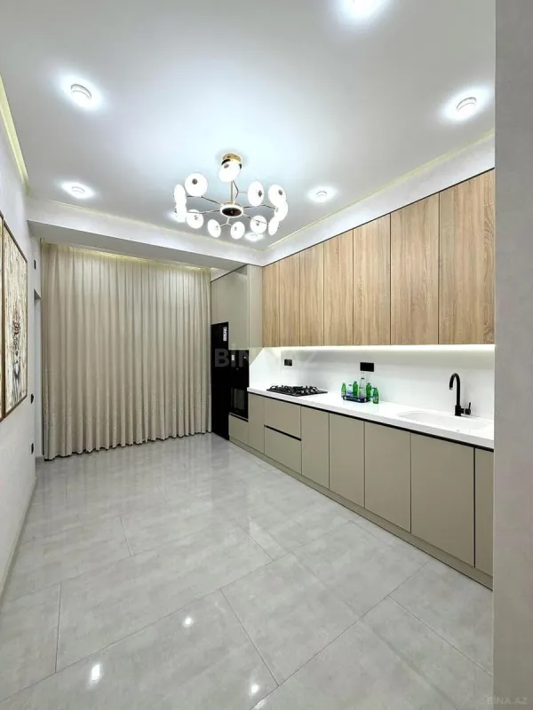 Satılır 2 otaqlı mənzil 80 m²