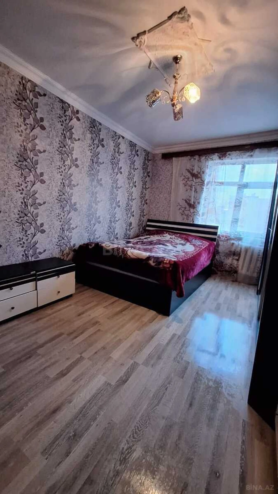 Satılır 1 otaqlı mənzil 40 m²