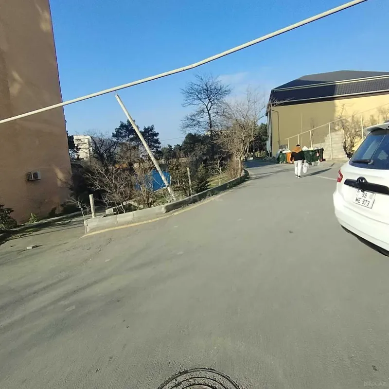 Satılır 1 otaqlı mənzil 40 m²