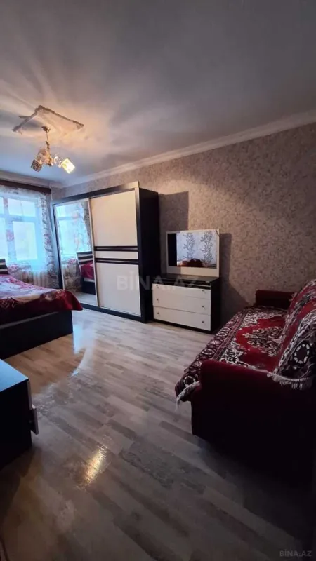 Satılır 1 otaqlı mənzil 40 m²