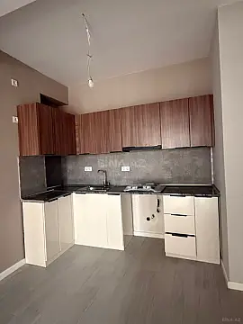 Satılır 2 otaqlı mənzil 50 m²