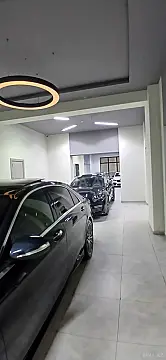 Satılır obyekt 700 m²