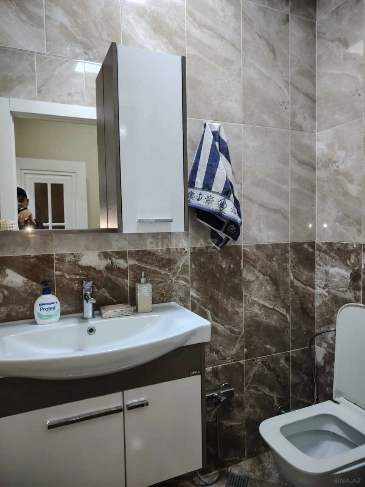 Satılır 3 otaqlı mənzil 127 m²