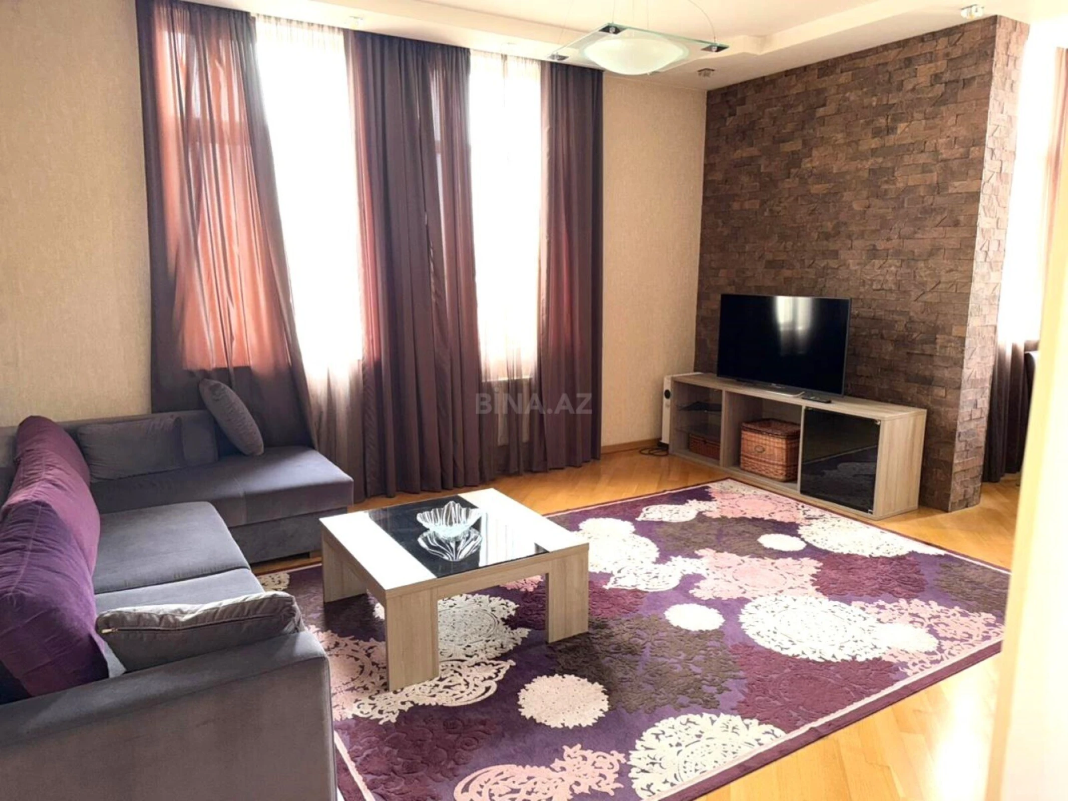 Satılır 2 otaqlı mənzil 90 m²