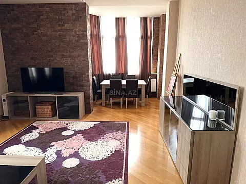Satılır 2 otaqlı mənzil 90 m²