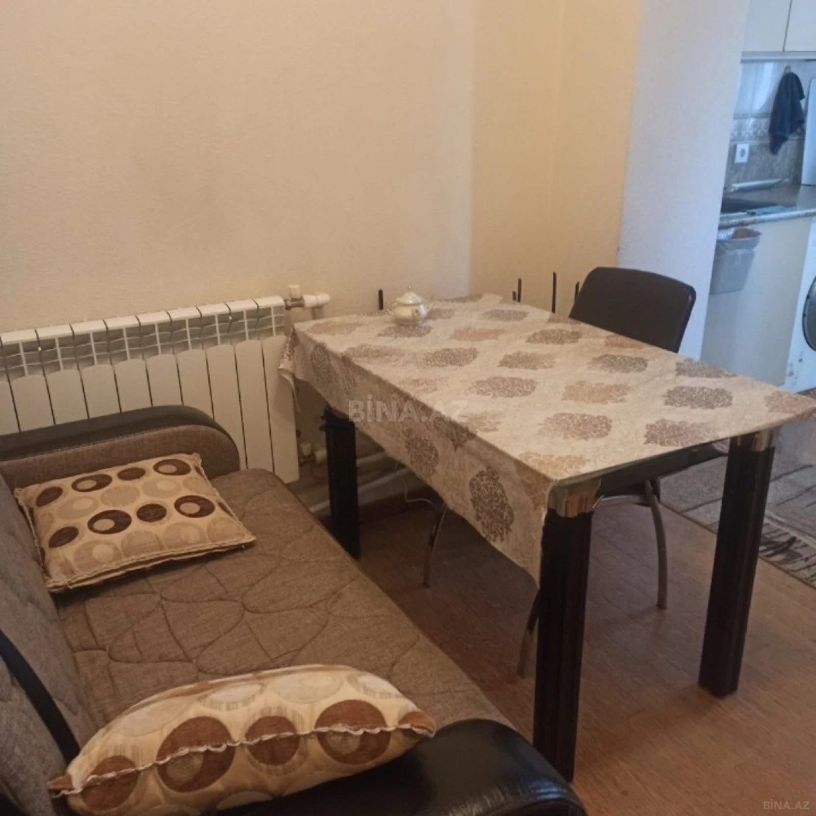 Satılır 2 otaqlı mənzil 60 m²