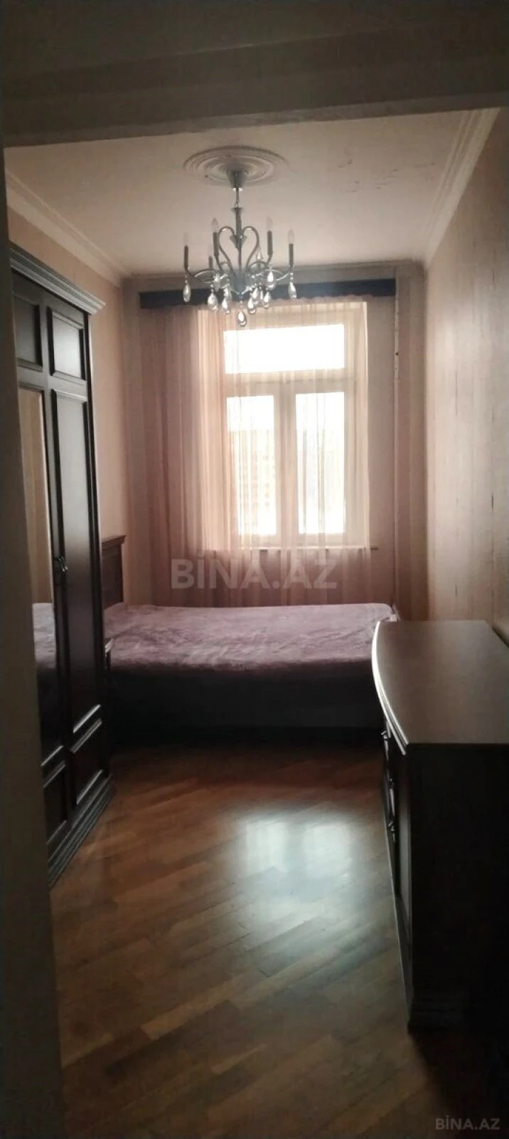 Satılır 2 otaqlı mənzil 60 m²