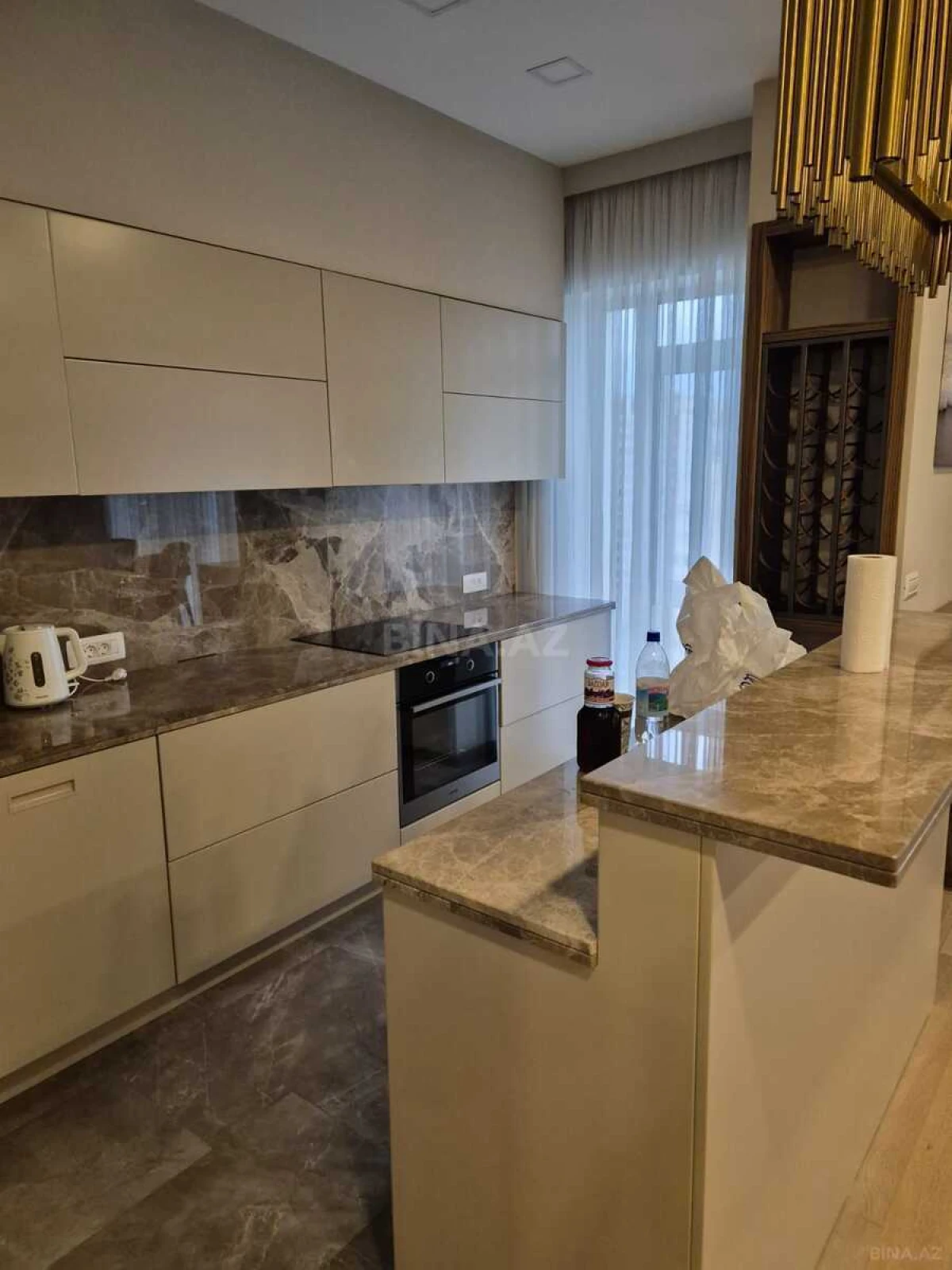 Kirayə verilir 3 otaqlı mənzil 120 m²