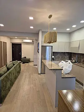 Kirayə verilir 3 otaqlı mənzil 120 m²