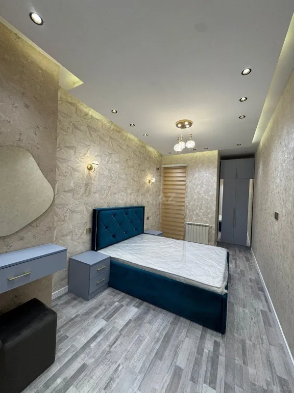 Satılır 2 otaqlı mənzil 55 m²