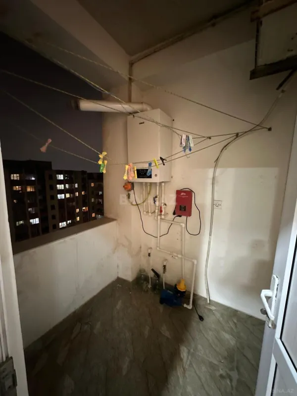 Satılır 2 otaqlı mənzil 72 m²