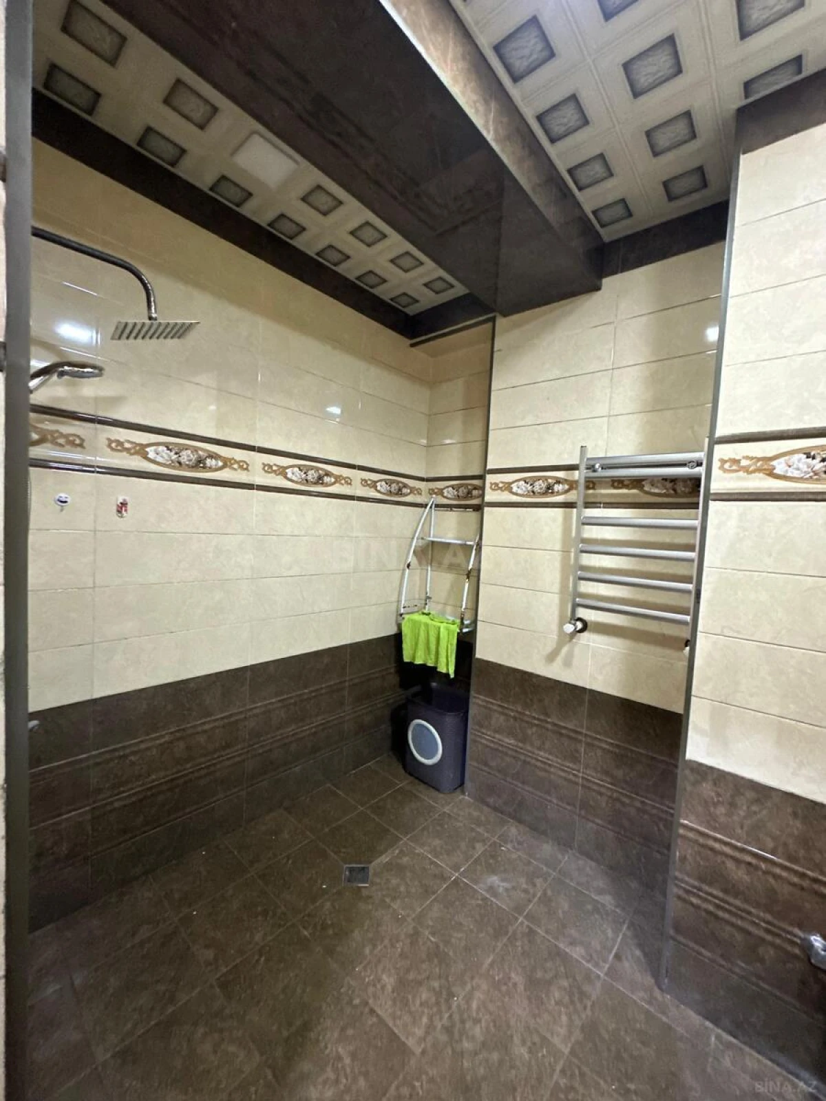 Satılır 2 otaqlı mənzil 72 m²