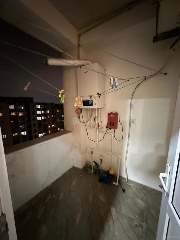 Satılır 2 otaqlı mənzil 72 m²