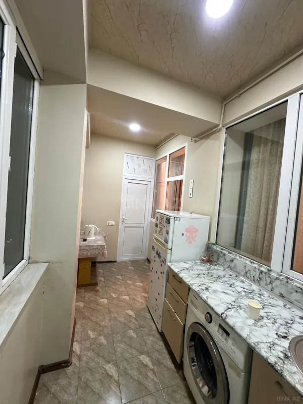Satılır 2 otaqlı mənzil 72 m²