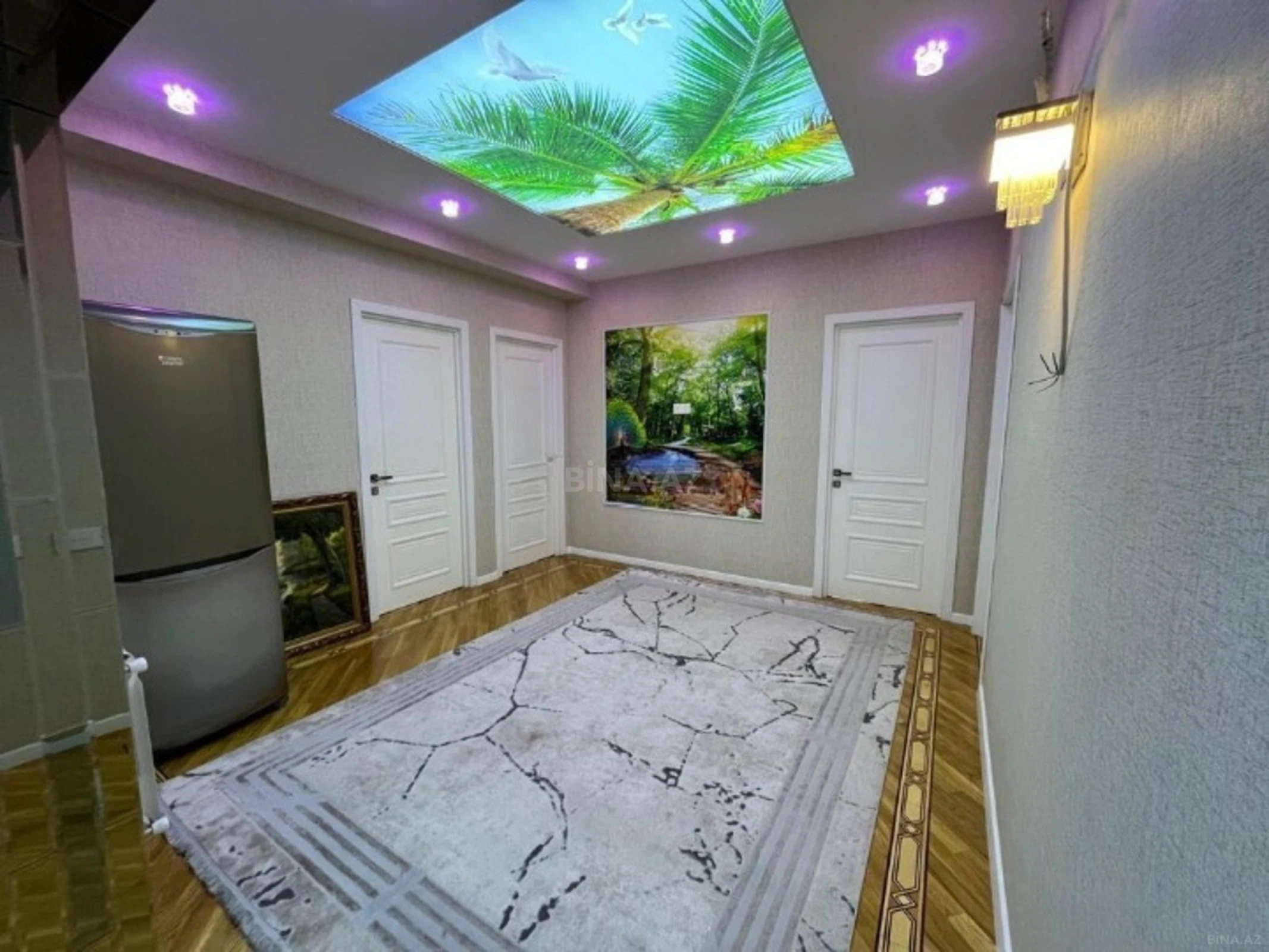 Satılır 4 otaqlı mənzil 142 m²