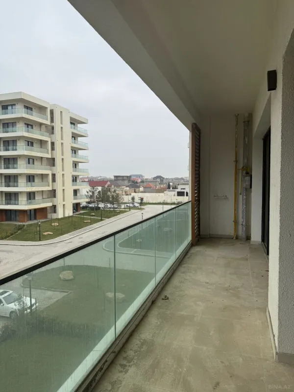 Satılır 2 otaqlı mənzil 91.9 m²