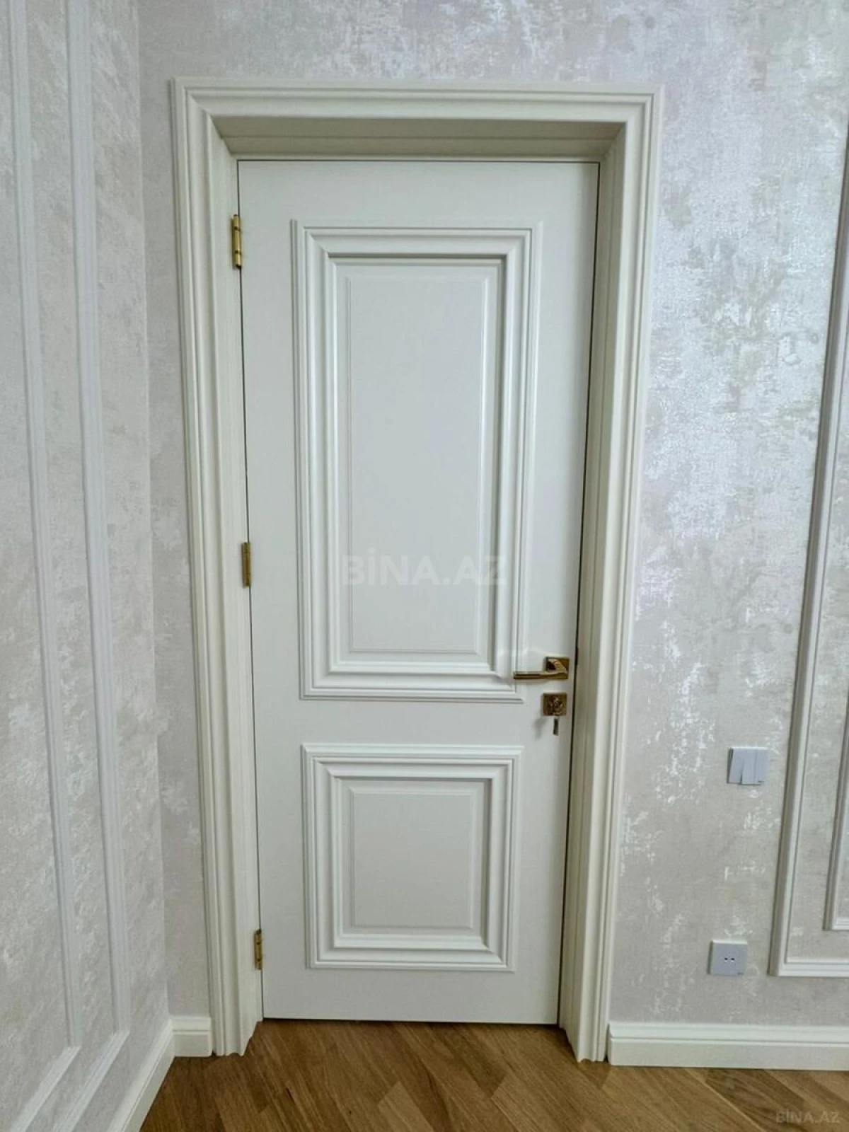 Satılır 2 otaqlı mənzil 74 m²
