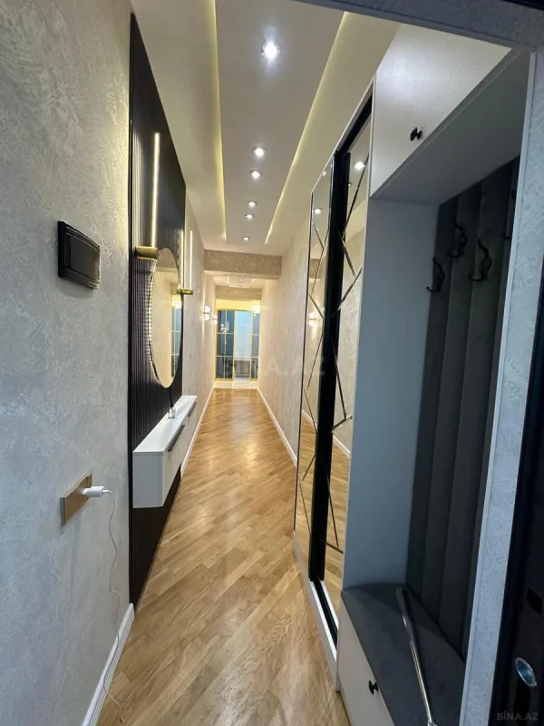 Satılır 2 otaqlı mənzil 75 m²