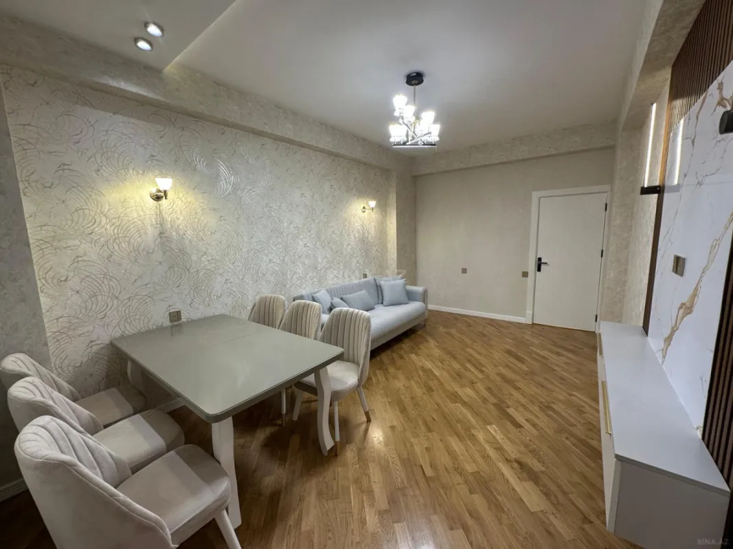 Satılır 2 otaqlı mənzil 75 m²
