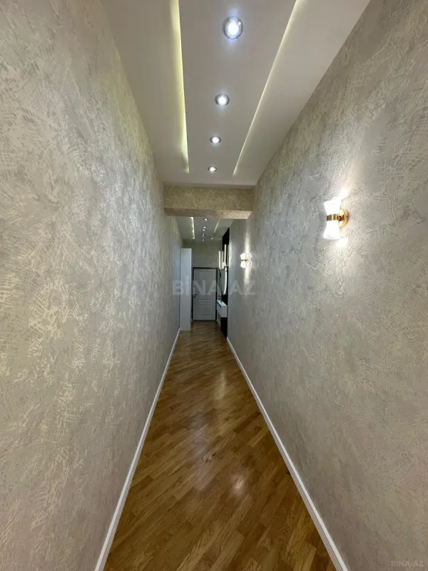 Satılır 2 otaqlı mənzil 75 m²