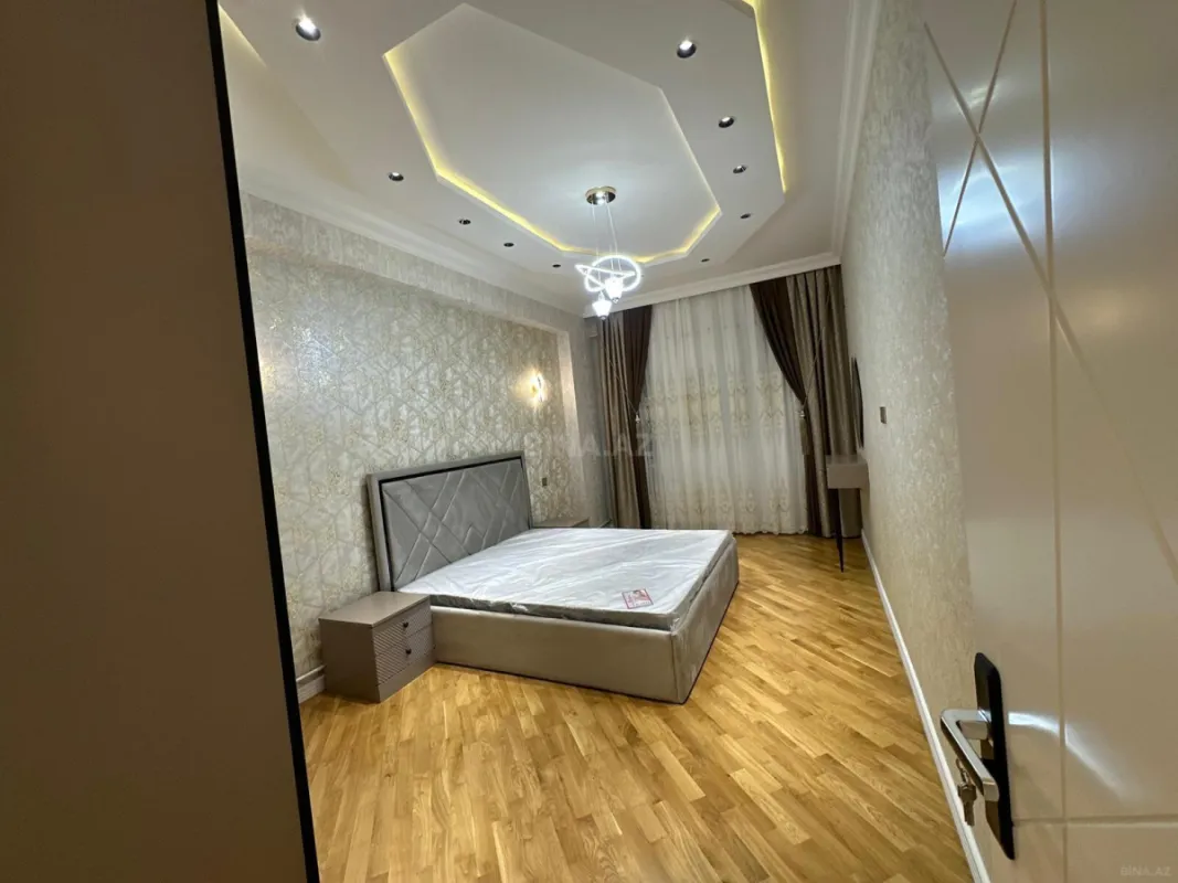 Satılır 2 otaqlı mənzil 75 m²