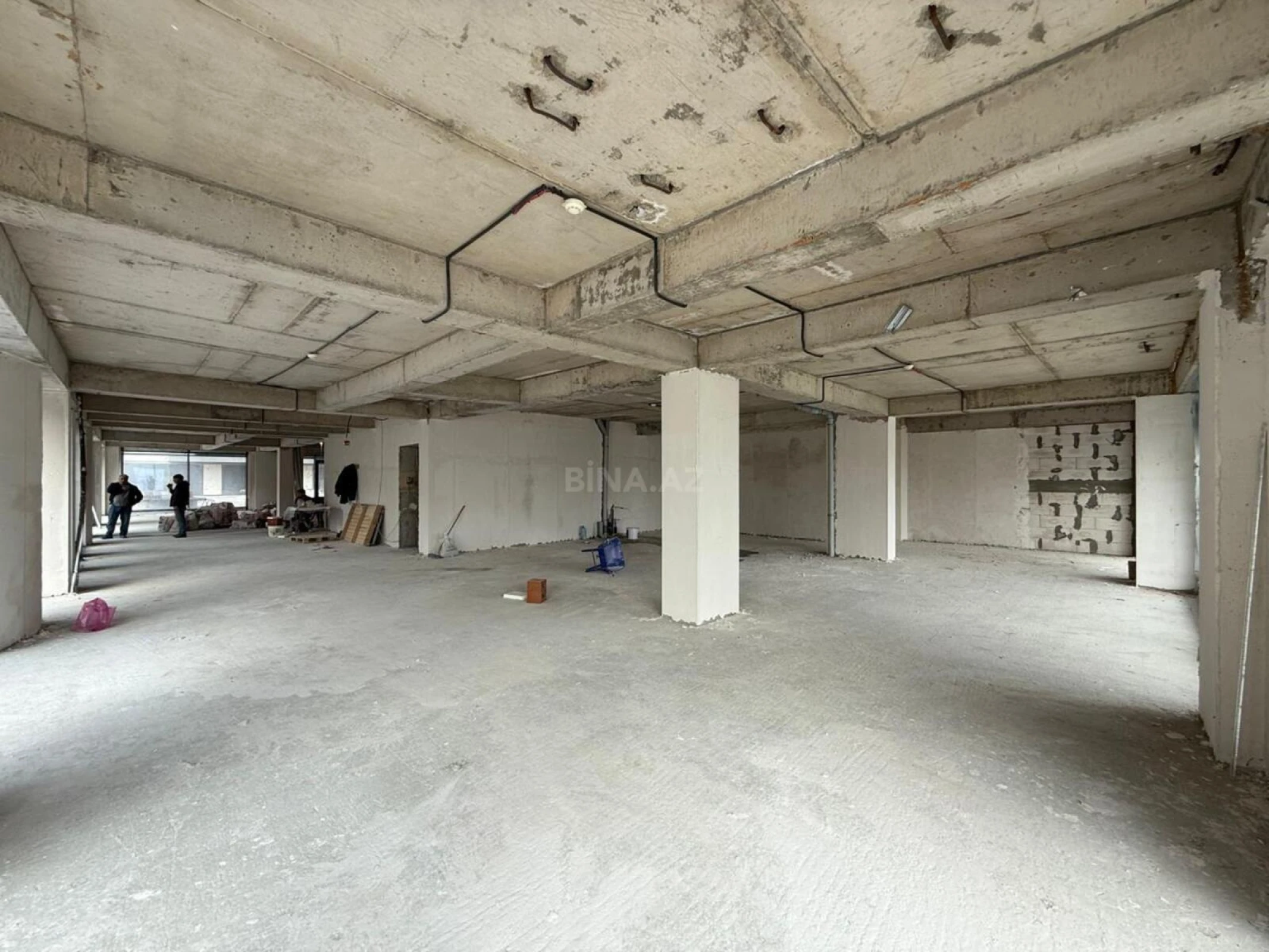 Kirayə verilir obyekt 414 m²