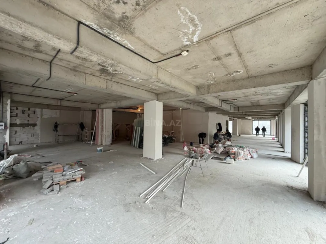 Kirayə verilir obyekt 414 m²