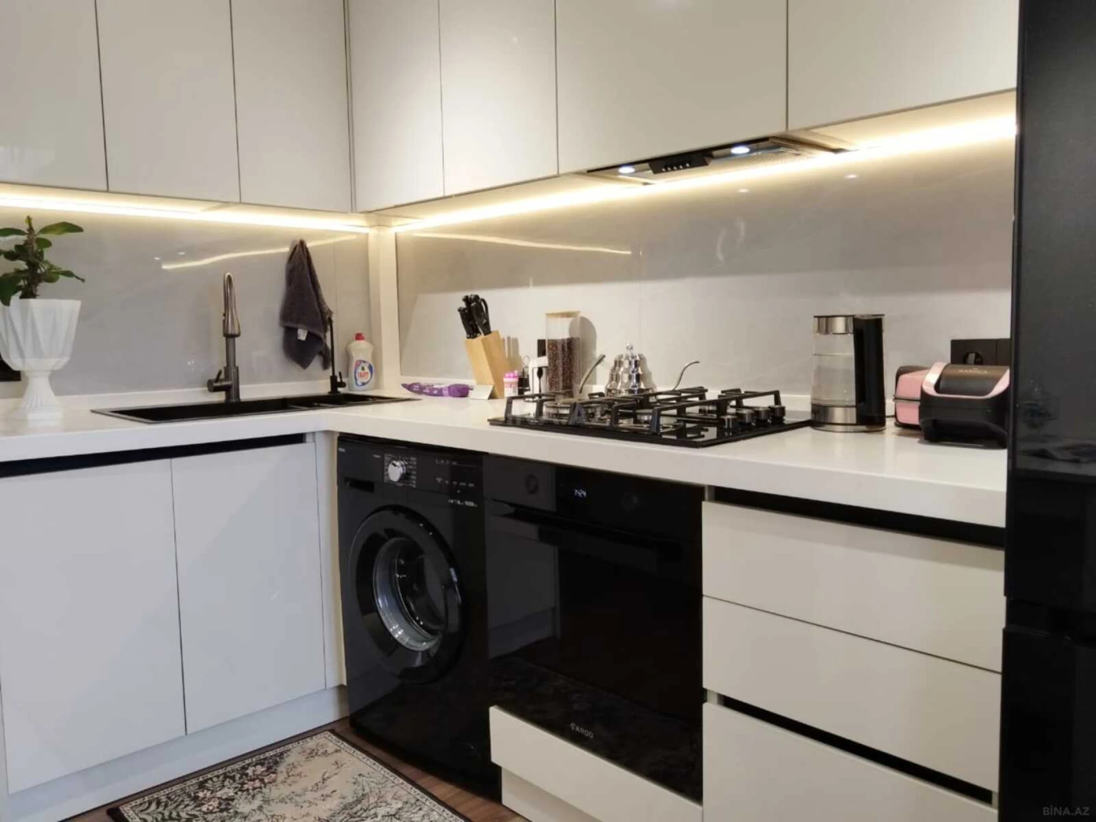 Satılır 3 otaqlı mənzil 79 m²
