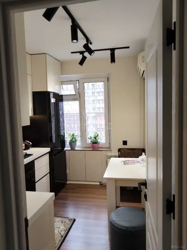 Satılır 3 otaqlı mənzil 79 m²