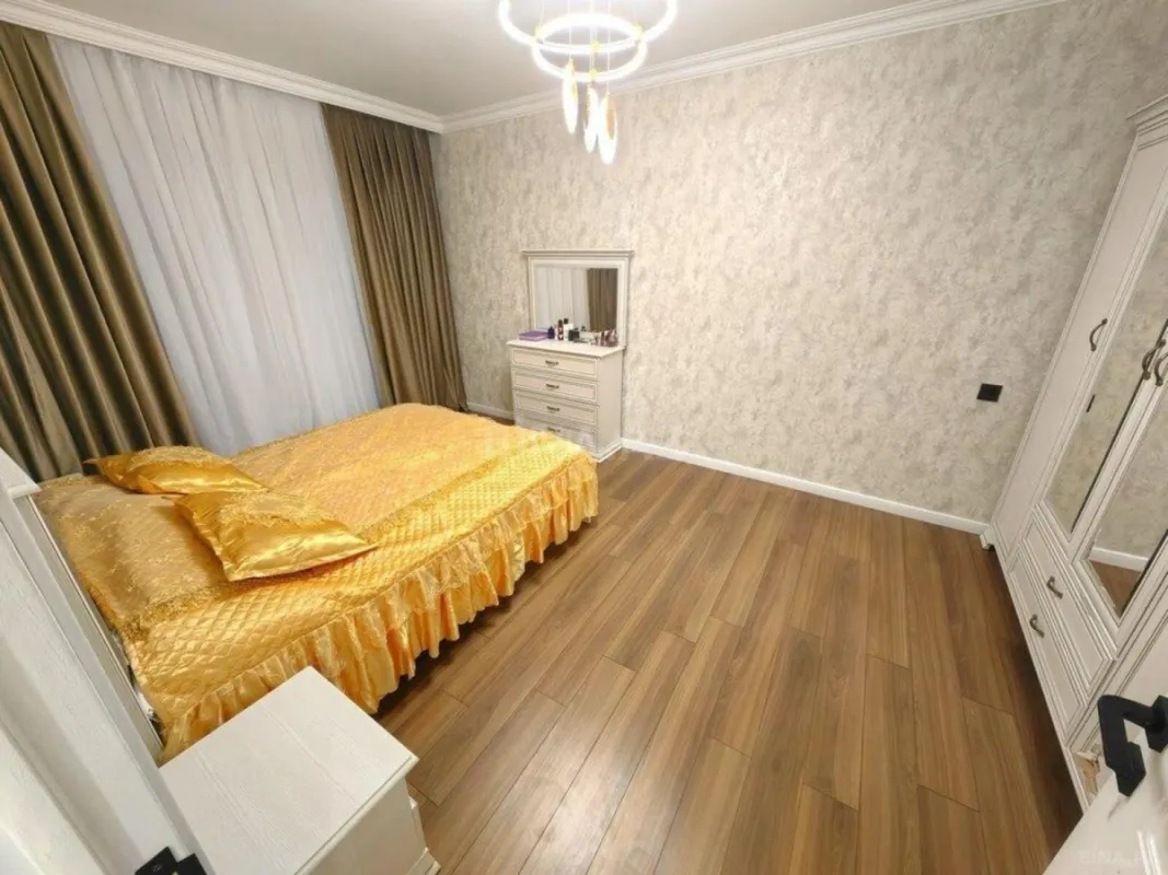Satılır 3 otaqlı mənzil 79 m²