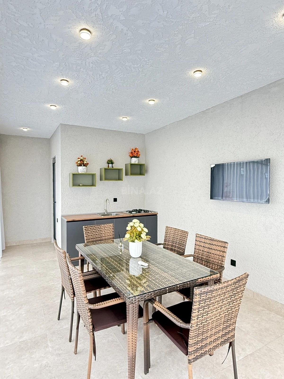 Satılır 4 otaqlı həyət evi 180 m²