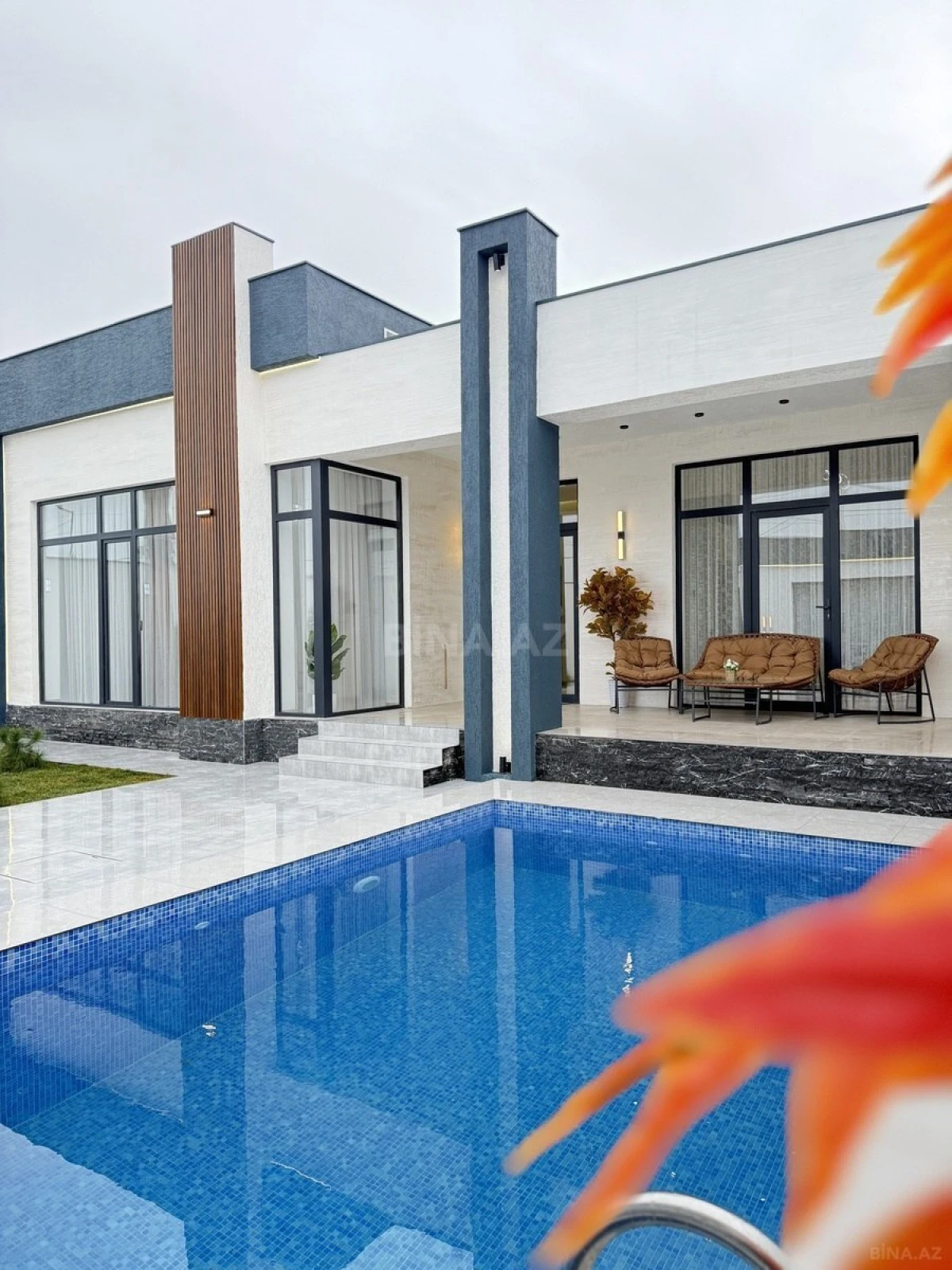 Satılır 4 otaqlı həyət evi 180 m²