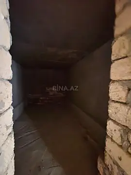 Satılır 6 otaqlı həyət evi 400 m²