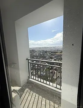 Satılır 3 otaqlı mənzil 77.7 m²