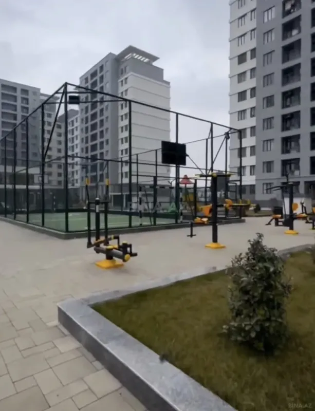 Satılır 3 otaqlı mənzil 77.7 m²