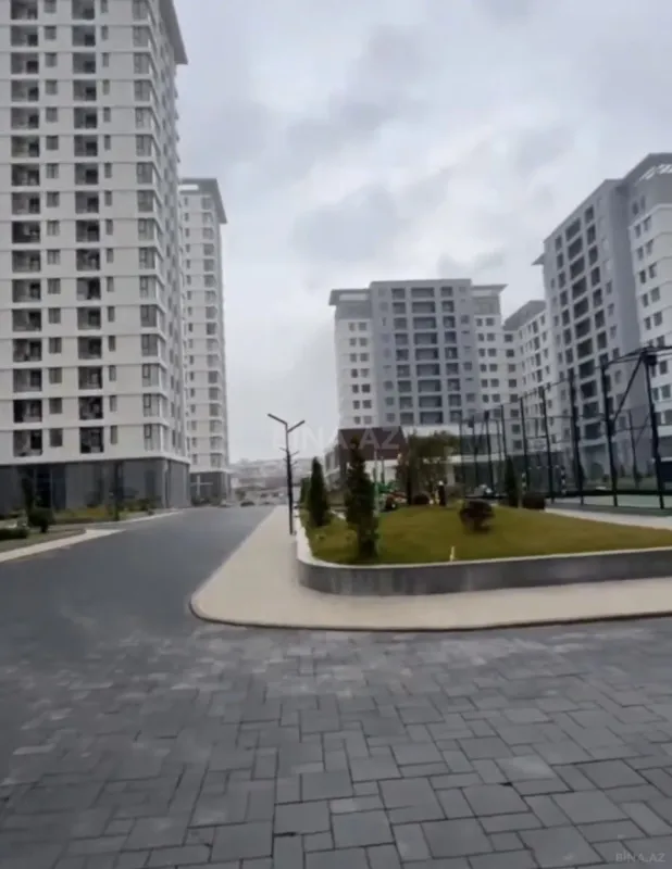 Satılır 3 otaqlı mənzil 77.7 m²