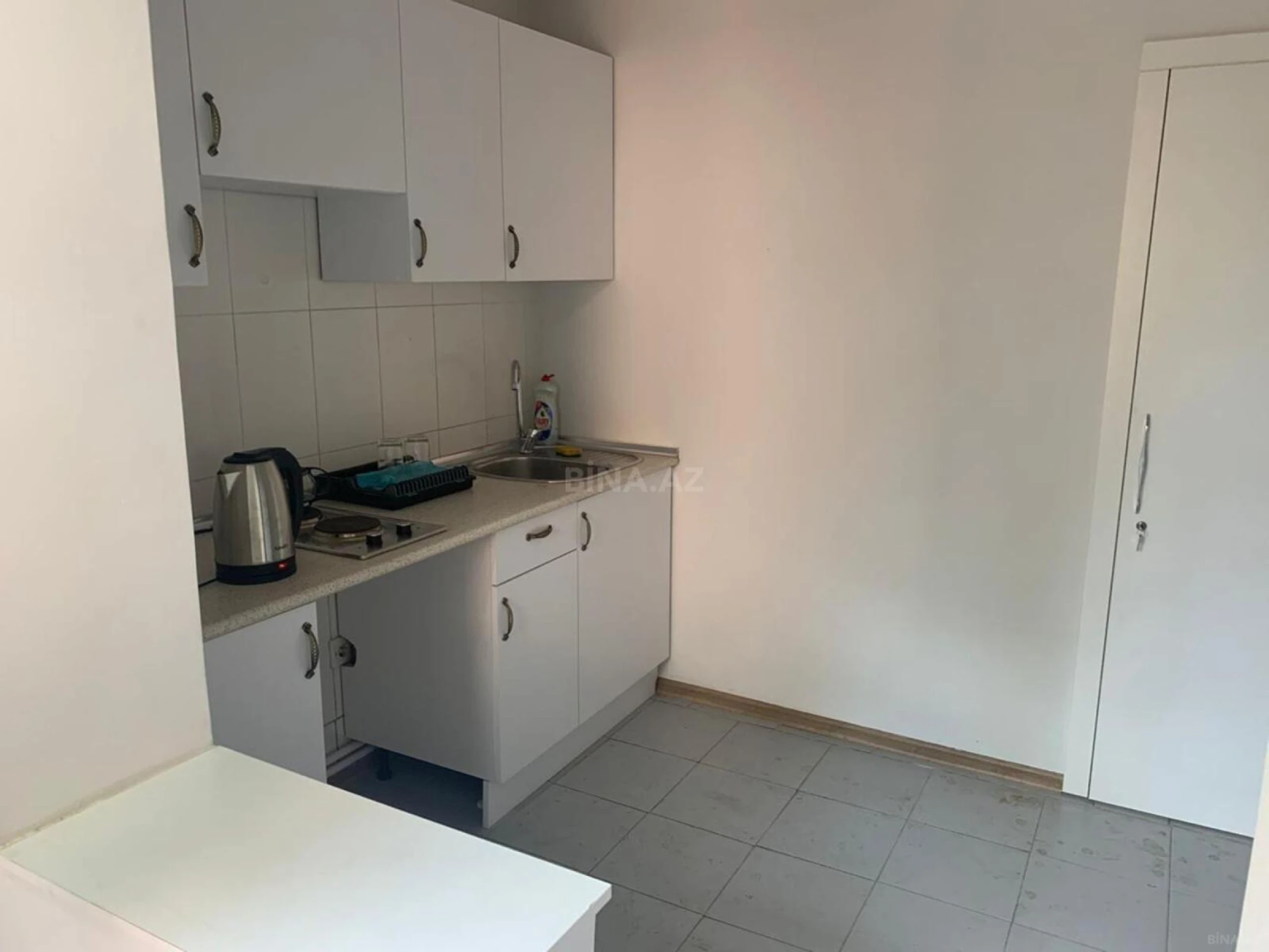 Kirayə verilir 4 otaqlı ofis 153 m²