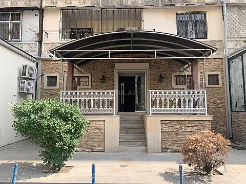 Kirayə verilir 4 otaqlı ofis 153 m² — Bakı, Nərimanov 4 otaq 153.00 m²